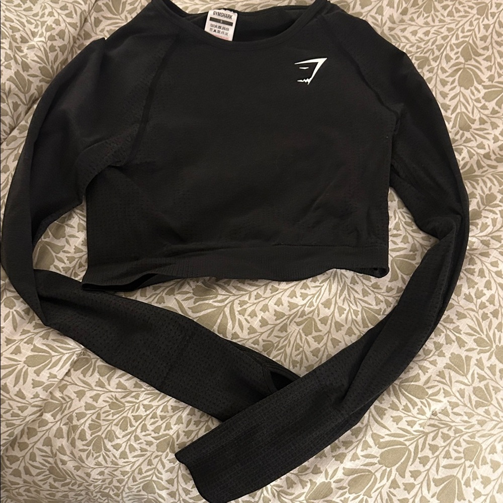 Gymshark Black Long Sleeve Crop Top